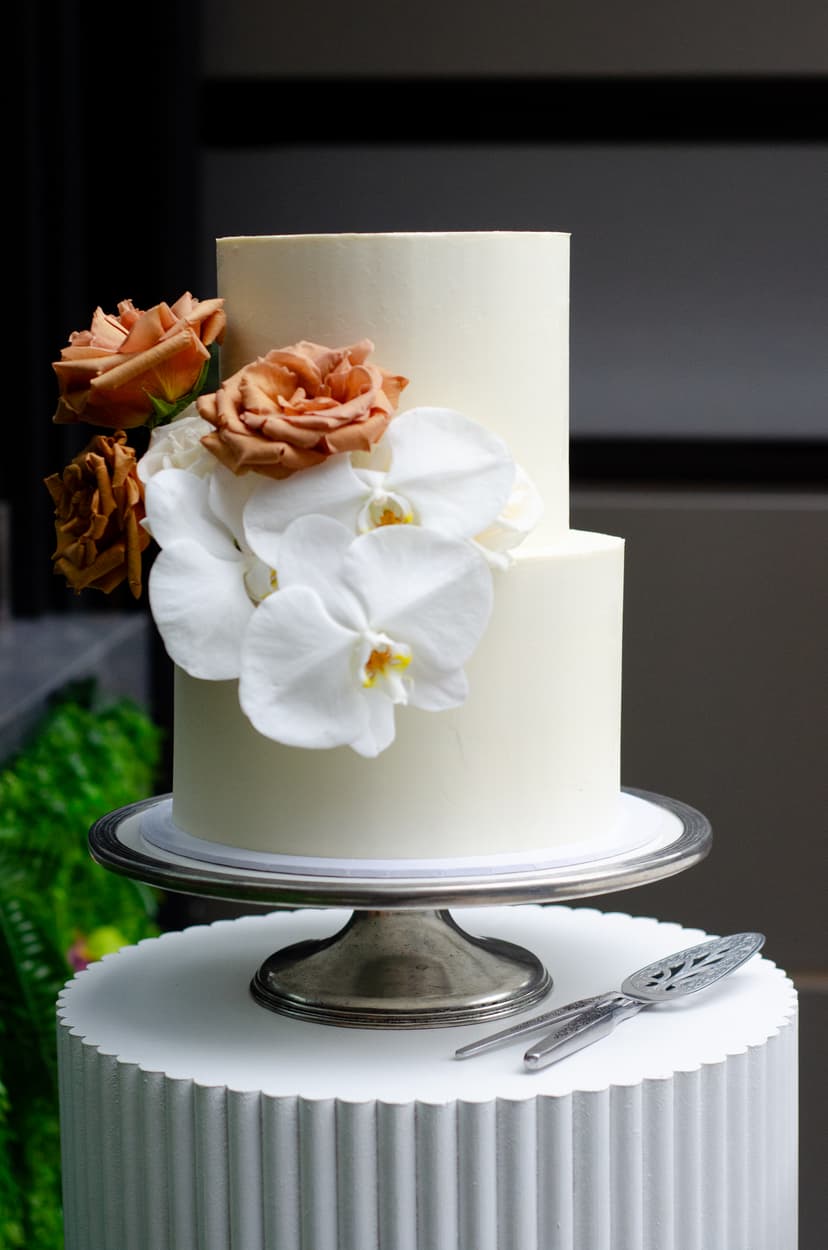 Champagne & Gumboots gluten-free accreditation for wedding cakes in Swan Valley