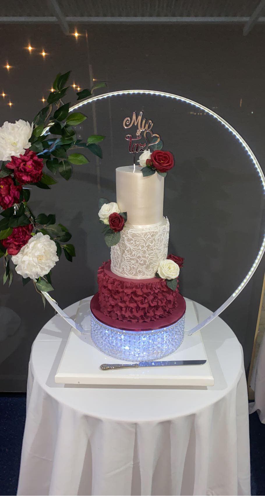 Del's Cake Designs wedding cake 4