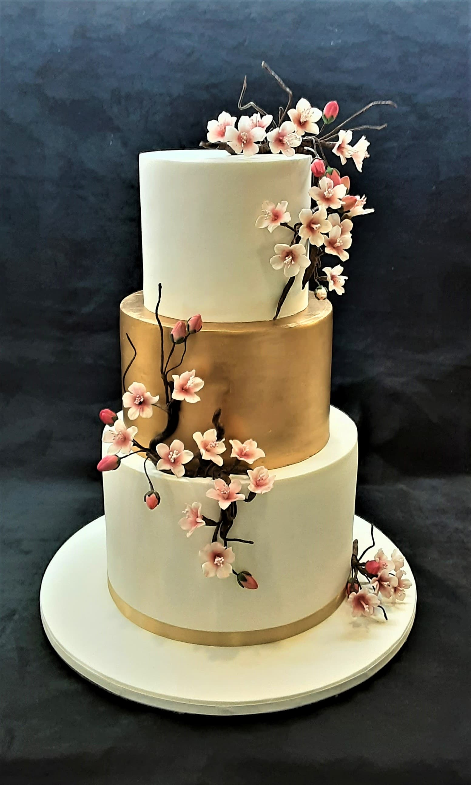 Odette's Cakes and Cookies wedding cake and cookies set