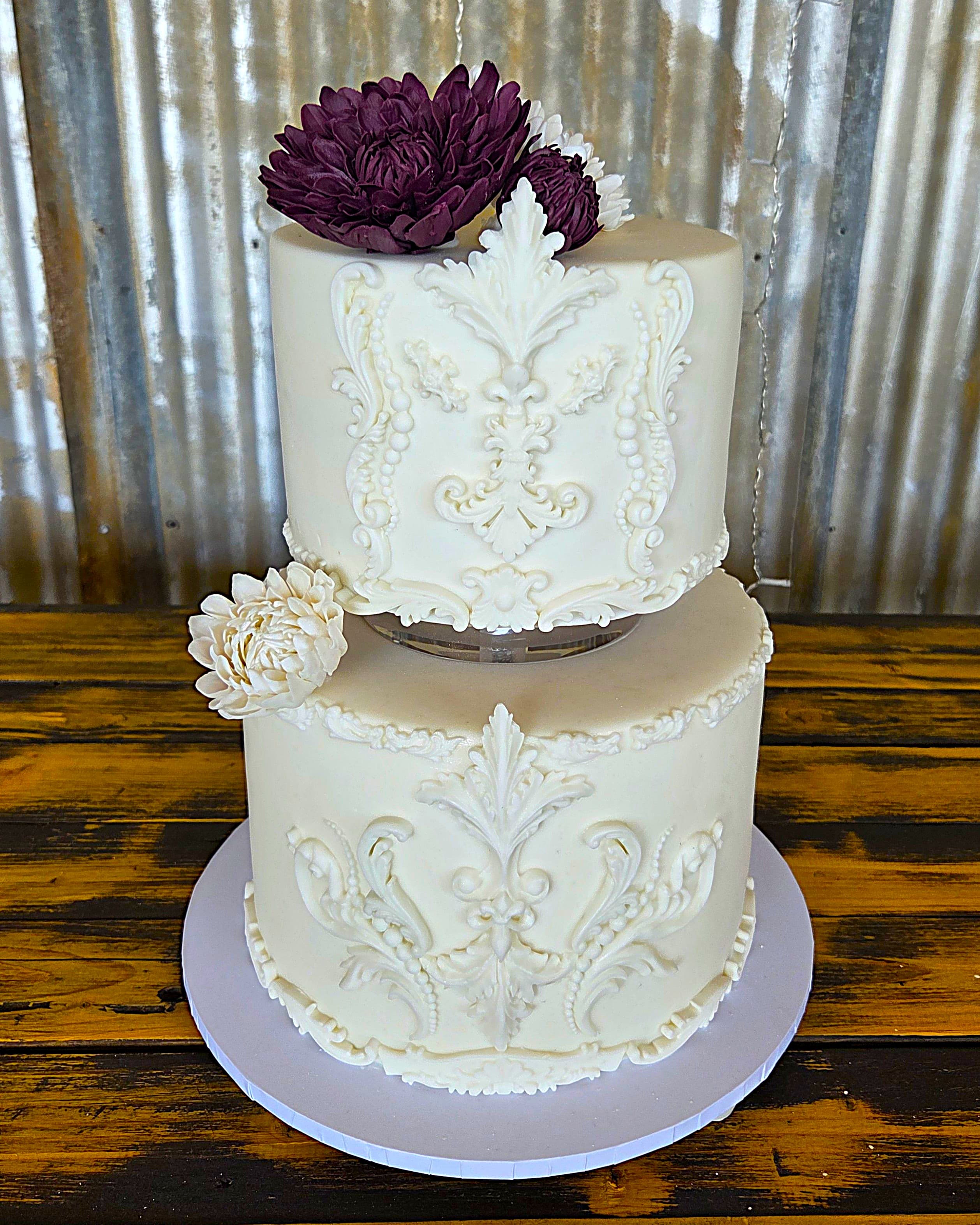 Odette's Cakes and Cookies wedding cake 4
