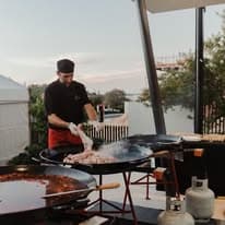 Paella and Tapas catering 12