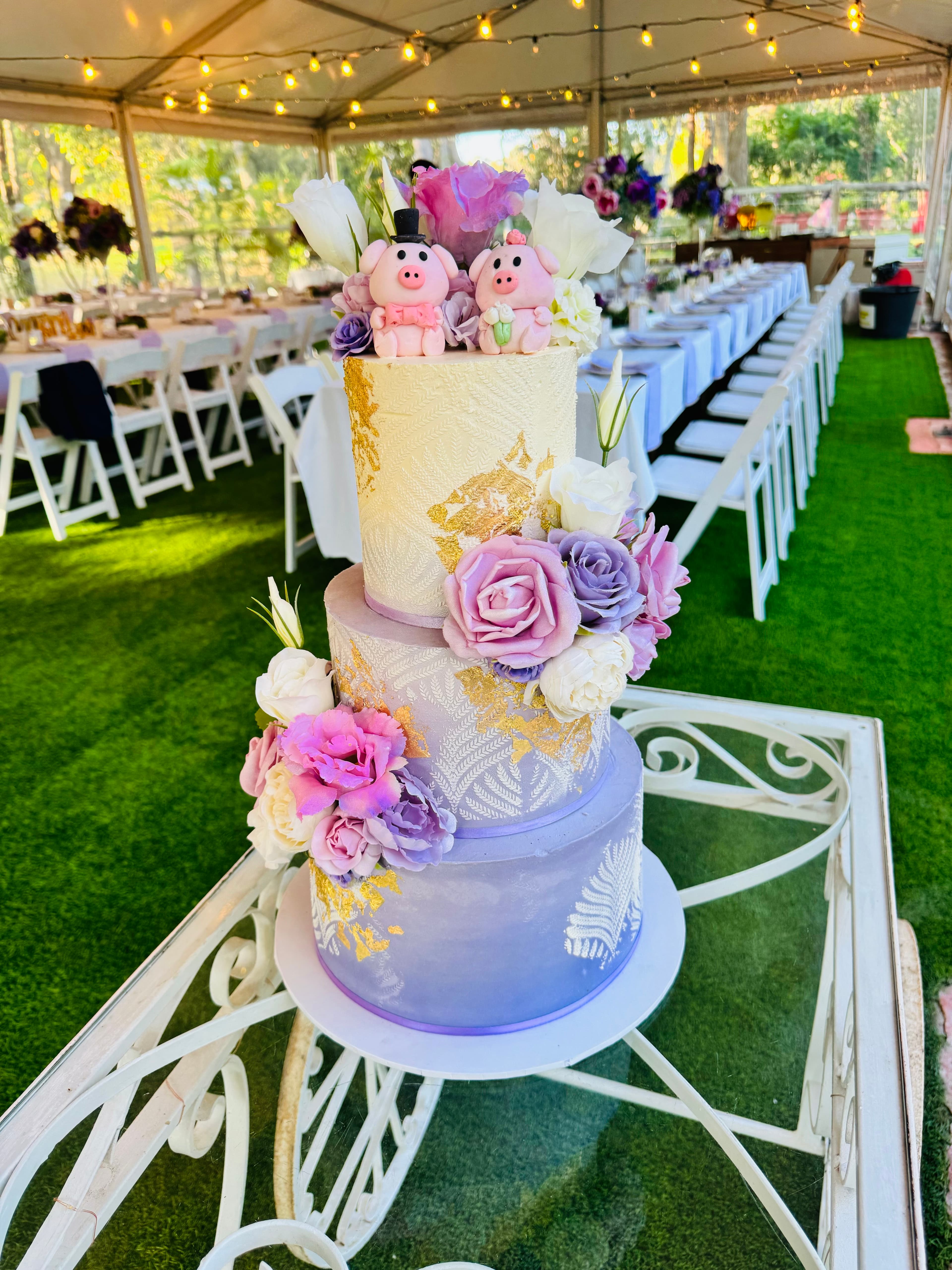 Gallery image 11 for Tannika's Creative Cakes wedding cakes in Perth