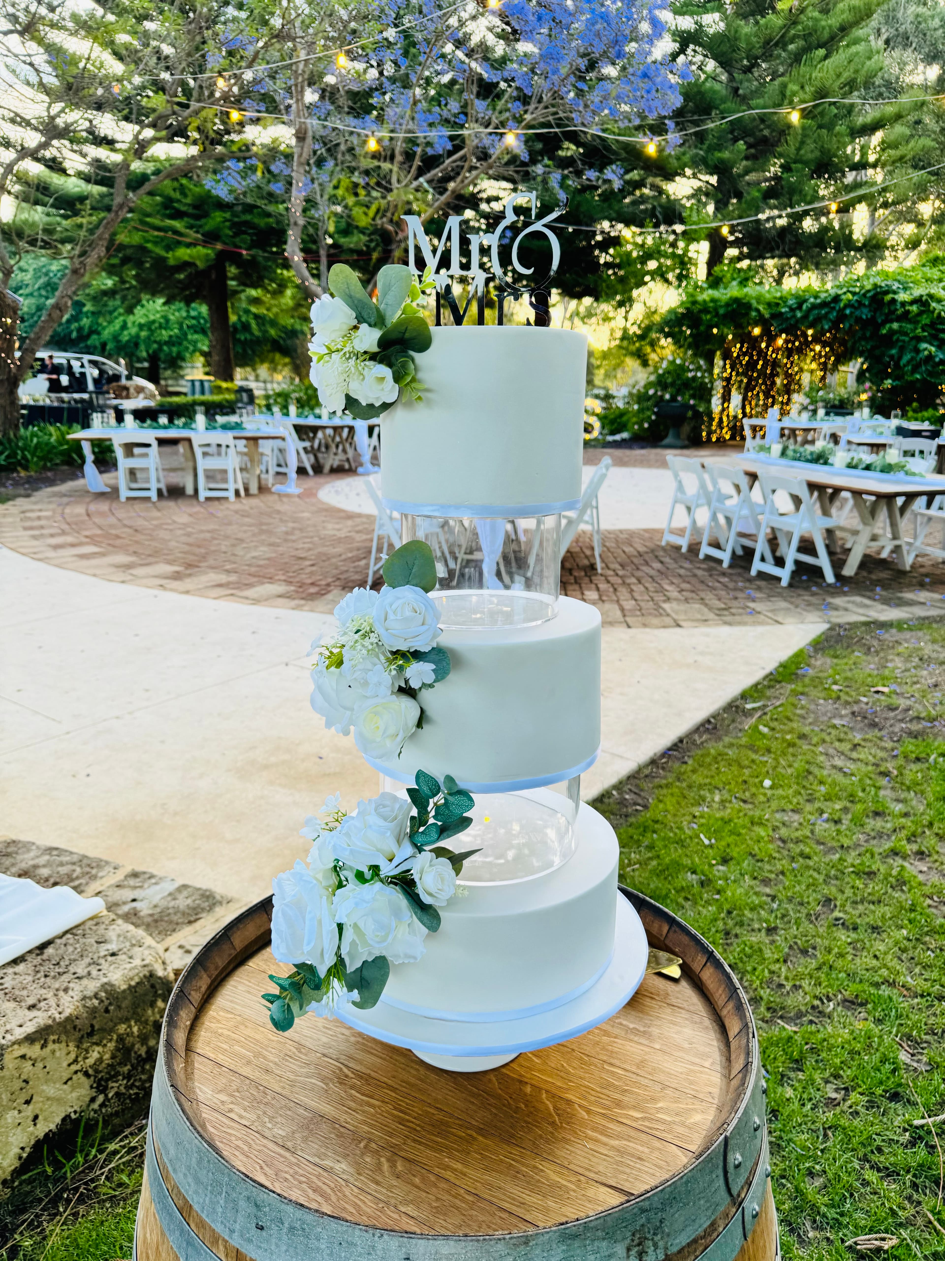 Gallery image 12 for Tannika's Creative Cakes wedding cakes in Perth