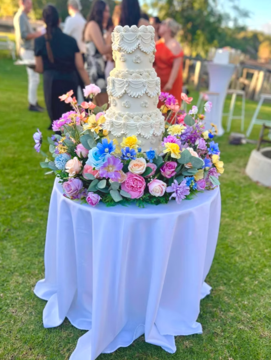 AR Sweets wedding cake 13
