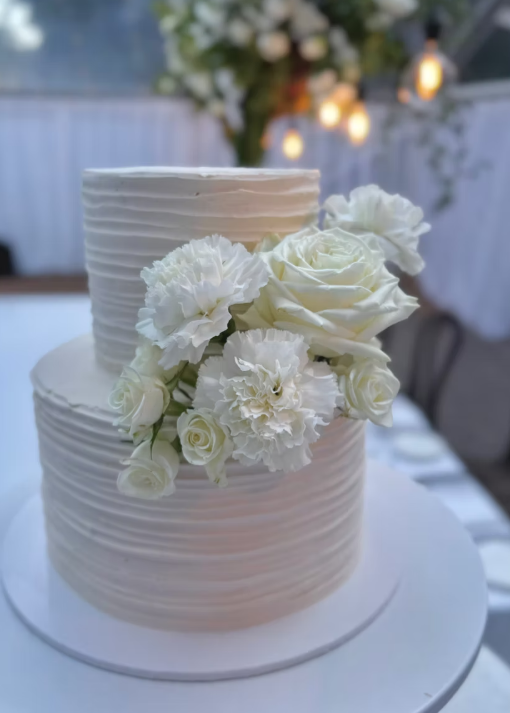 AR Sweets wedding cake 5