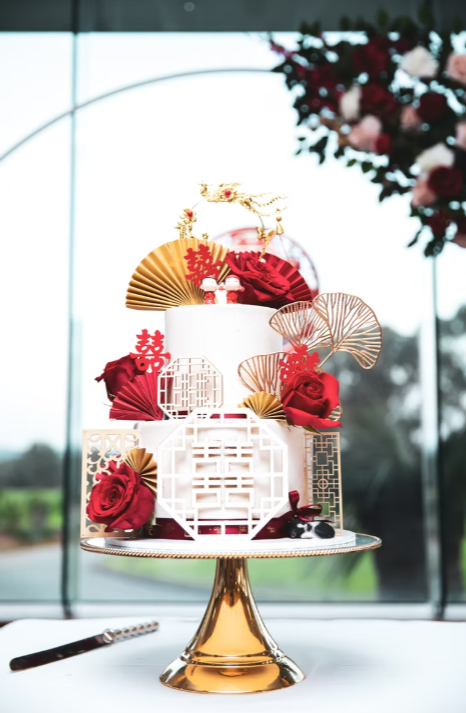 AR Sweets wedding cake 8