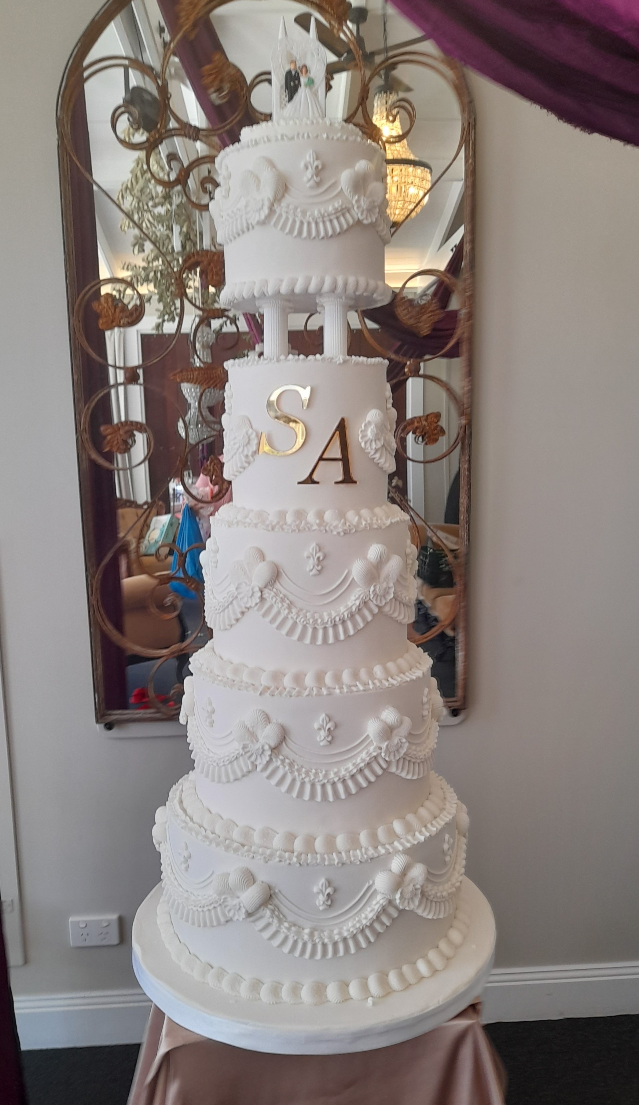Odette's Cakes and Cookies wedding cake 13