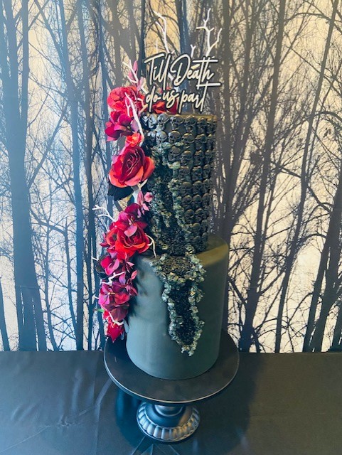 Simply Meant to Be wedding cake 10