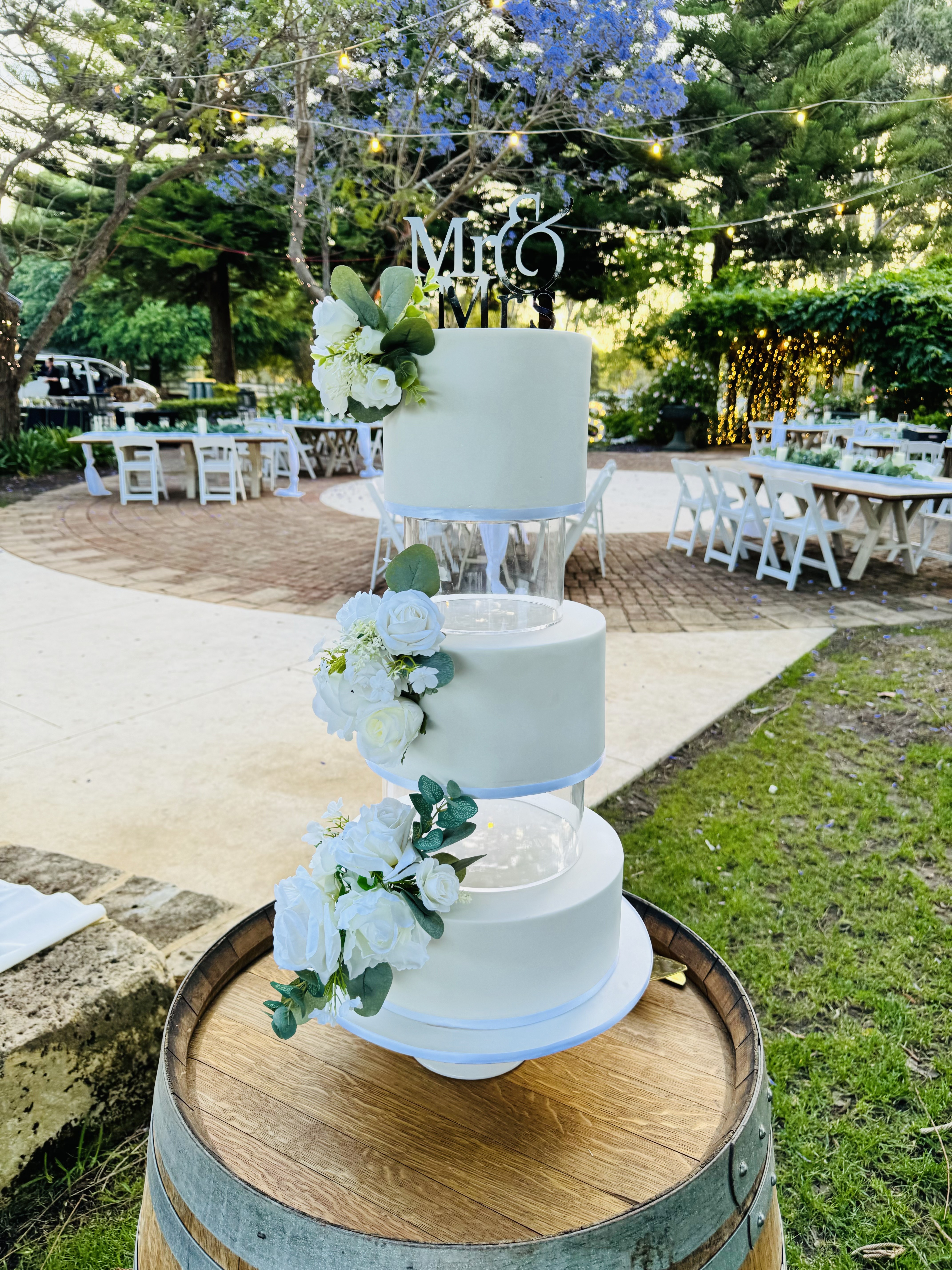 Tannika's Creative Cakes wedding cake 12