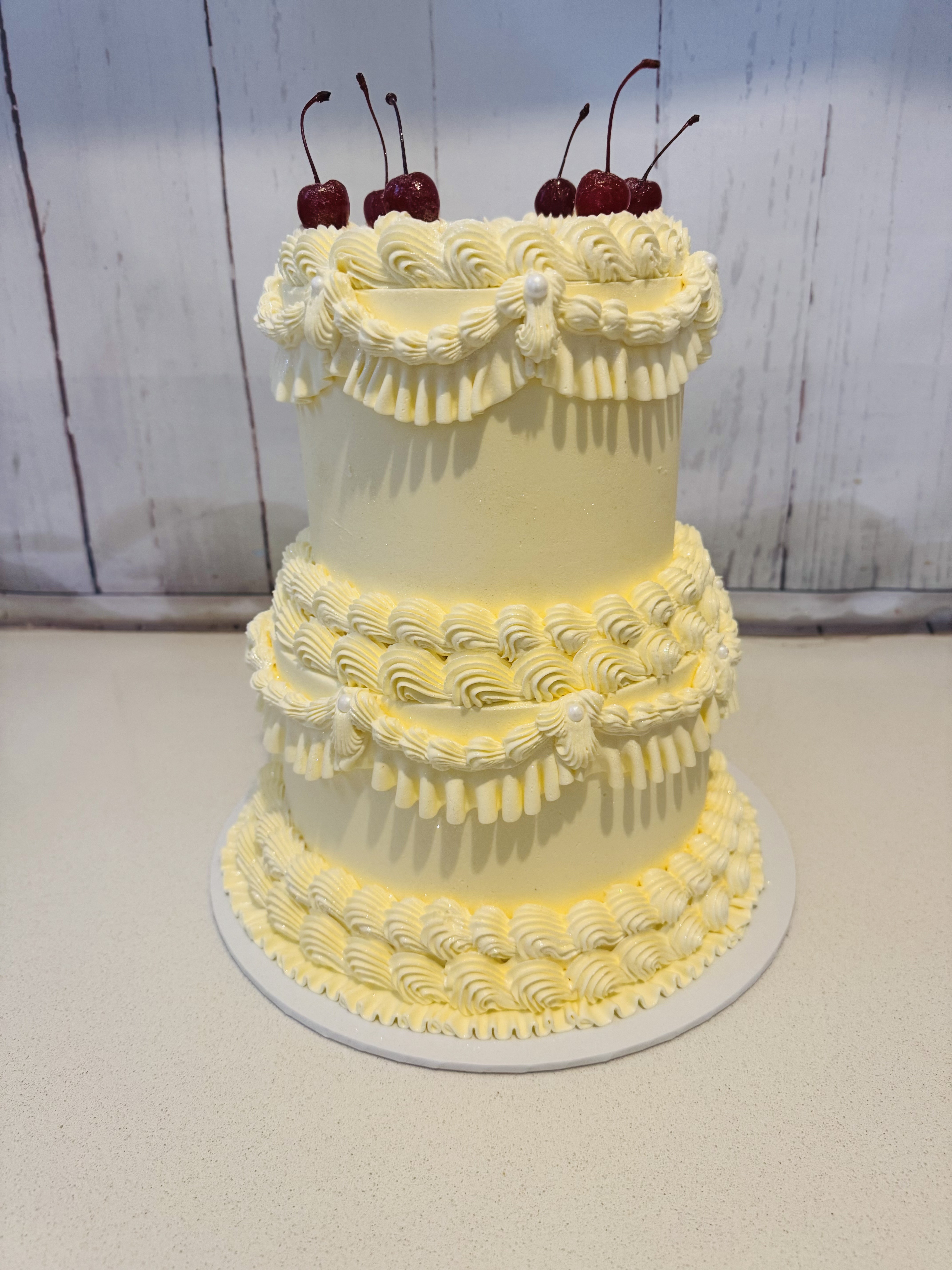 Tannika's Creative Cakes wedding cake 6