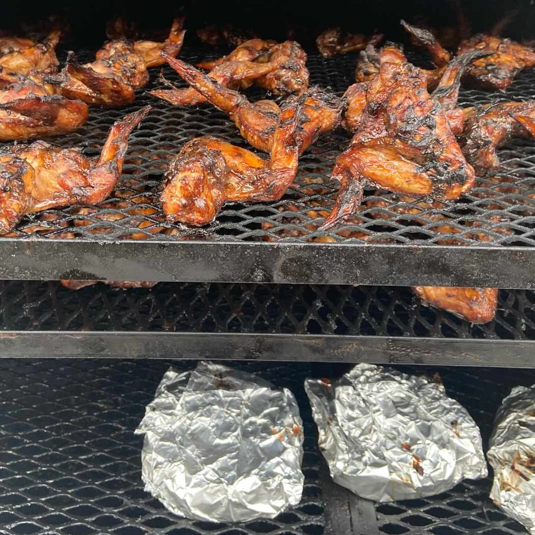Uncle Diesels Smoke n Grill gallery 13