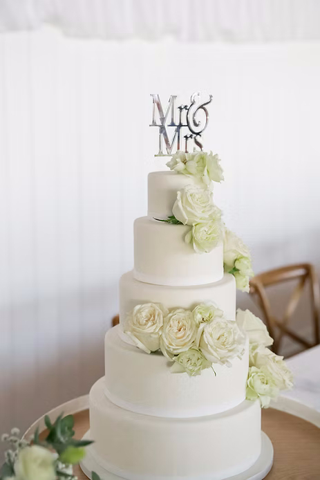 Vines Cakes custom wedding cake designs in Swan Valley