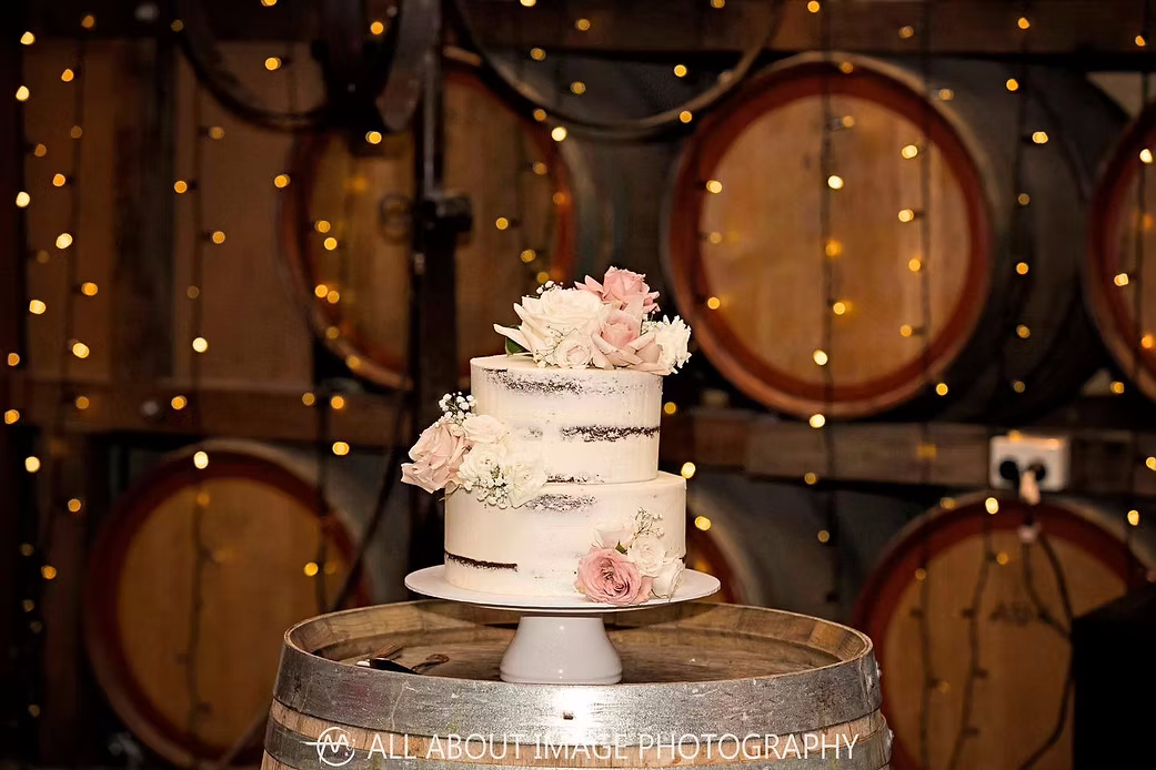 Vines Cakes wedding cake 9