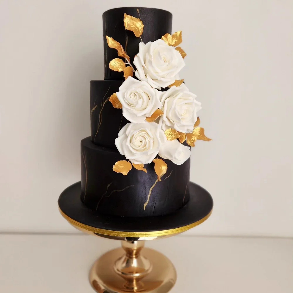 Wicked Whisk wedding cake 8